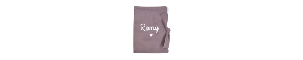 Protège carnet de santé personnalisé | Cadeau naissance | Oh-lala Paris